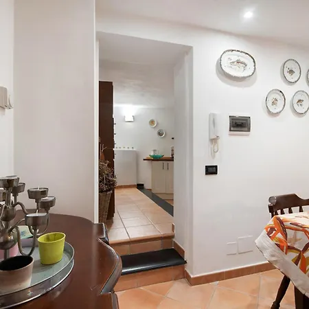 Casa Elena 아파트 모네글리아